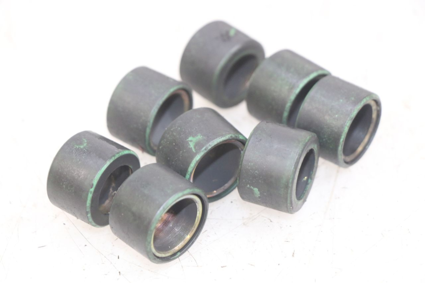 photo de ROLKI WARIATORA PIAGGIO MP3 LT 400 (2007 - 2012) - Zoom stanu zużycia