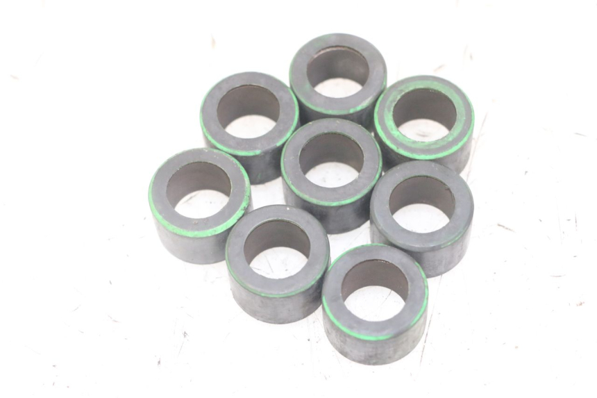 photo de ROLKI WARIATORA PIAGGIO MP3 LT 400 (2007 - 2012) - Inny kąt widzenia