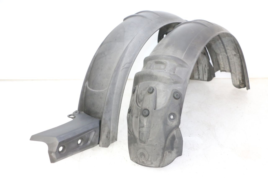 photo de TYLNY BŁOTNIK QUADRO 4 4D 350 (2015 - 2018) - Widok główny