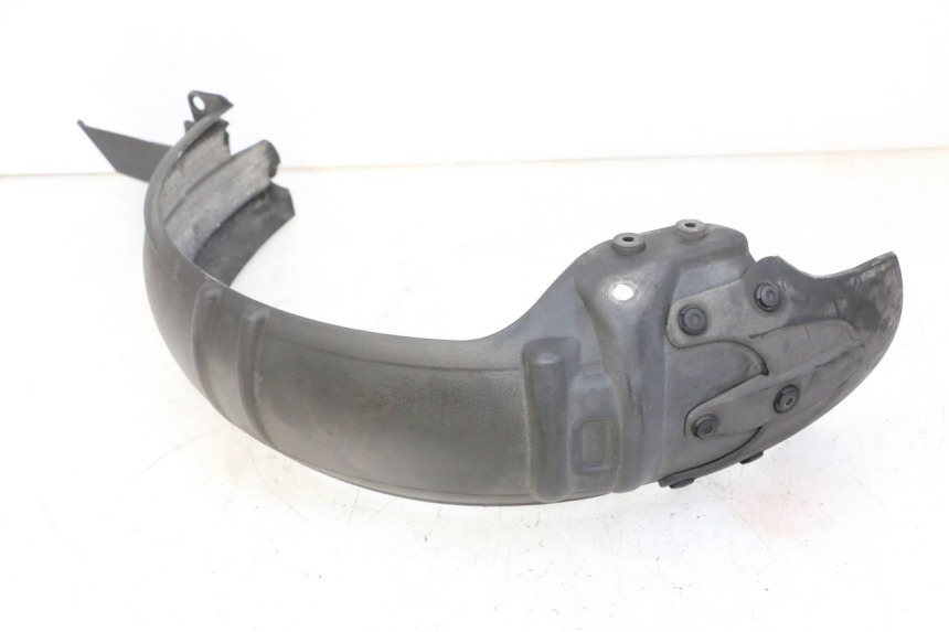 photo de TYLNY BŁOTNIK QUADRO 4 4D 350 (2015 - 2018) - Zbliżenie techniczne