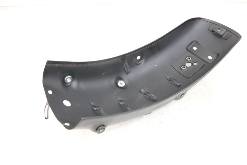 photo de TYLNY BŁOTNIK ARCHIVE CAFE RACER 4T 50 (2019 - 2024) - Zoom stanu zużycia