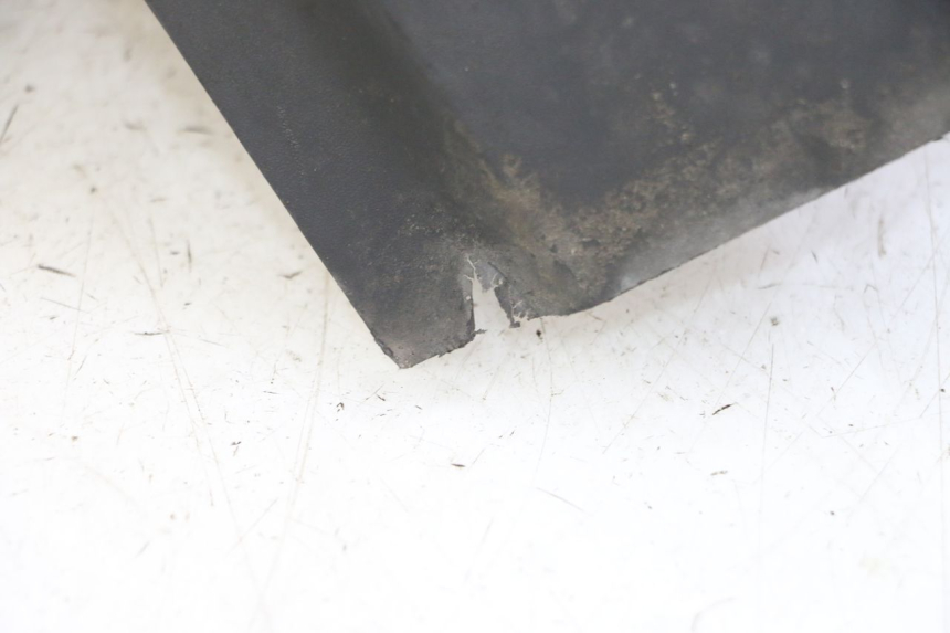 photo de TYLNY BŁOTNIK PEUGEOT CITYSTAR 50 (2013 - 2017) - Zbliżenie techniczne