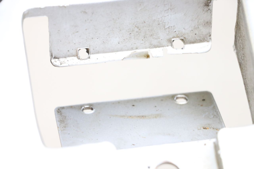 photo de TYLNY BŁOTNIK APRILIA CLASSIC 125 (1995 - 2001) - Szczegół części