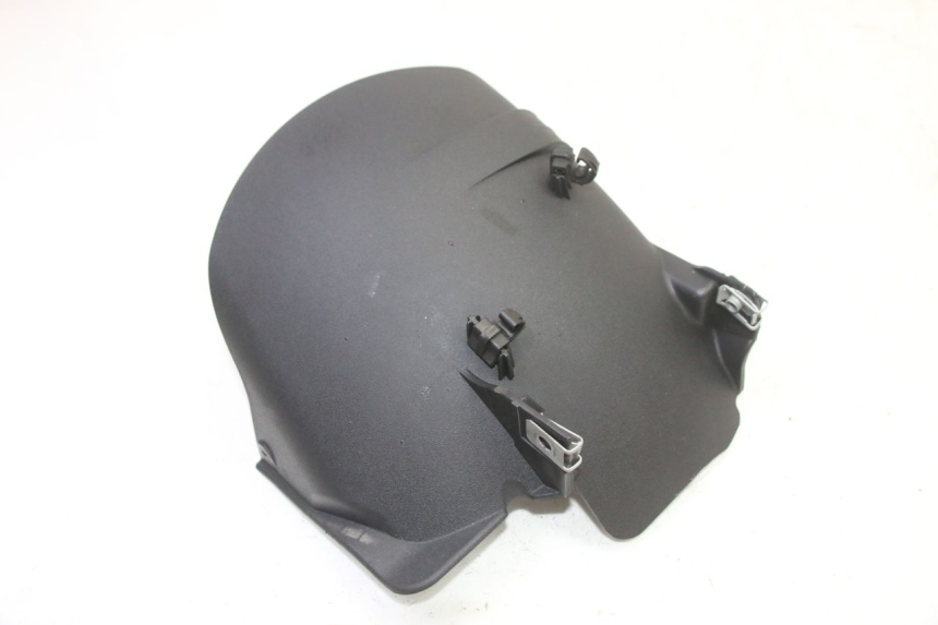 photo de TYLNY BŁOTNIK PIAGGIO MP3 HPE 310 (2024 - 2025) - Szczegół części