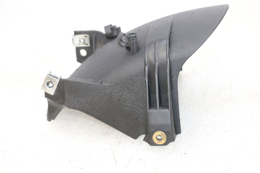 photo de TYLNY BŁOTNIK PIAGGIO MP3 HPE 300 (2019 - 2026) - Zbliżenie techniczne