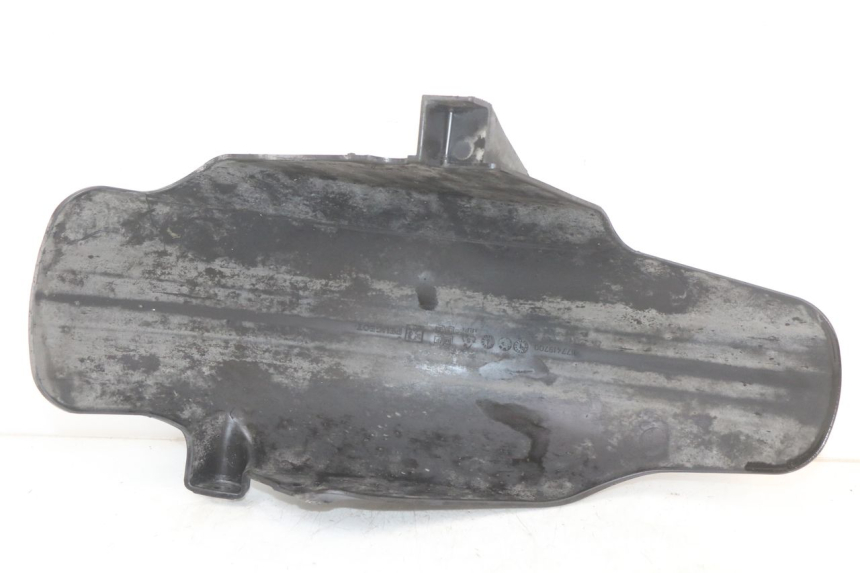 photo de TYLNY BŁOTNIK PEUGEOT SATELIS 125 (2010 - 2012) - Inny kąt widzenia