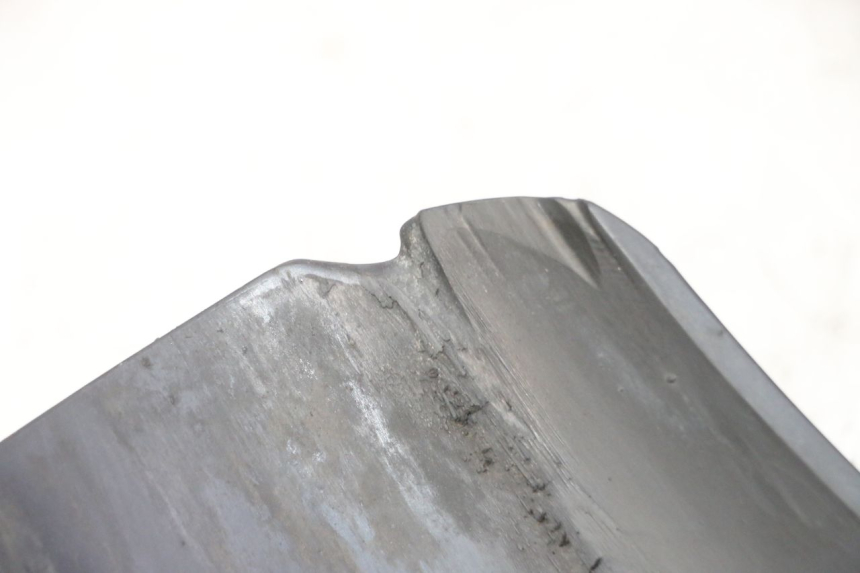 photo de TYLNY BŁOTNIK PEUGEOT VIVACITY NEW 4T 50 (2008 - 2017) - Zbliżenie techniczne