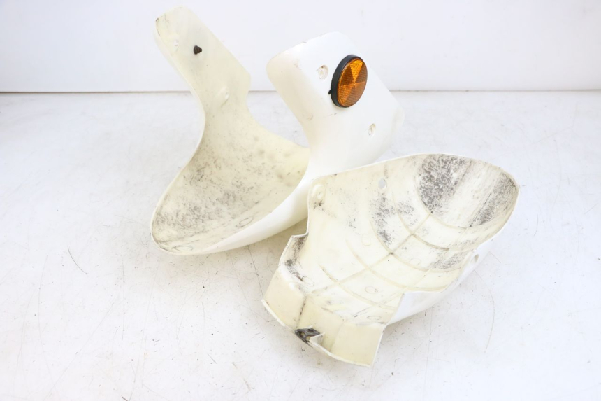 photo de BŁOTNIK PRZEDNI JONWAY AZTRAL 125 (2008 - 2017) - Zoom stanu zużycia