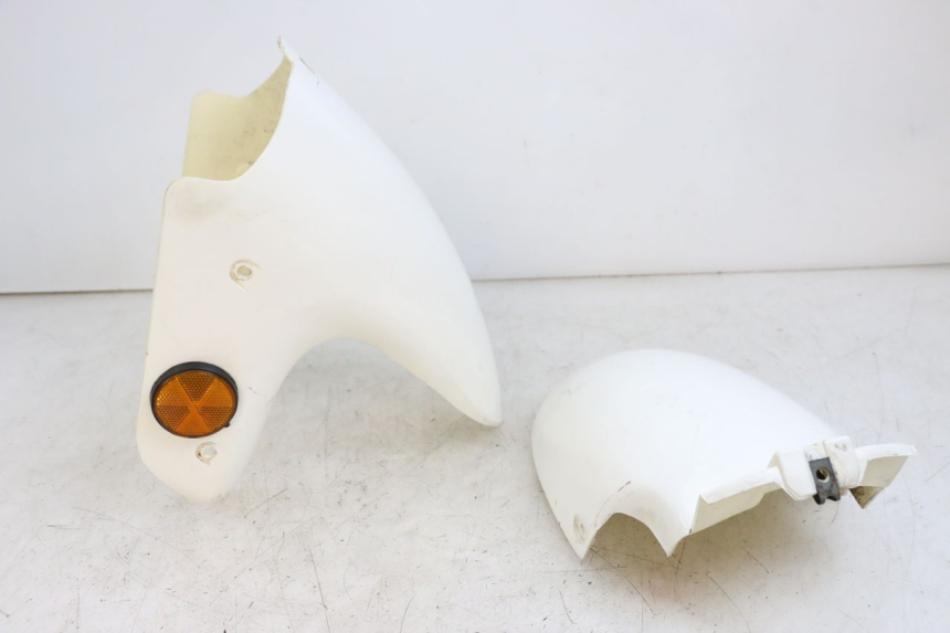 photo de BŁOTNIK PRZEDNI JONWAY AZTRAL 125 (2008 - 2017) - Zbliżenie techniczne