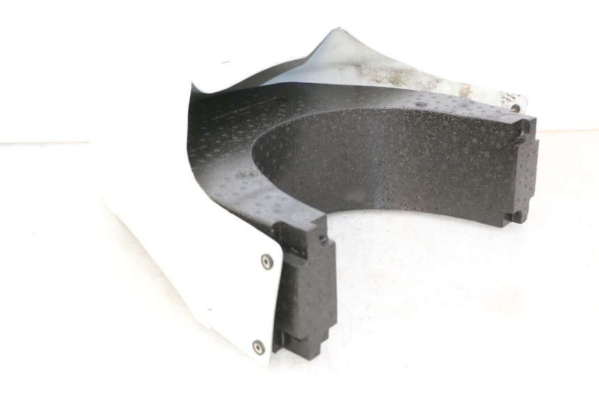 photo de BŁOTNIK PRZEDNI BMW C1 125 (2000 - 2003) - Szczegół części