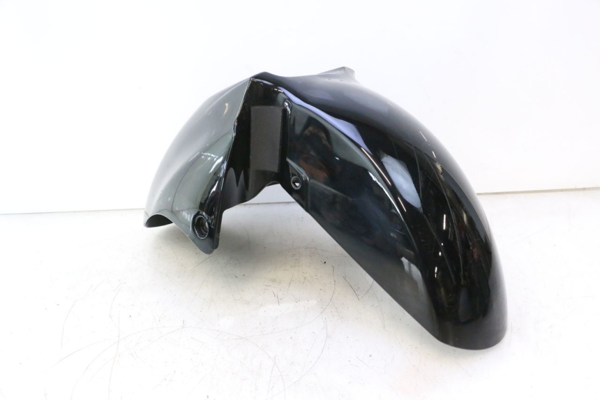 photo de BŁOTNIK PRZEDNI SUZUKI BURGMAN EXECUTIVE ABS 650 (2006 - 2012) - Zbliżenie techniczne