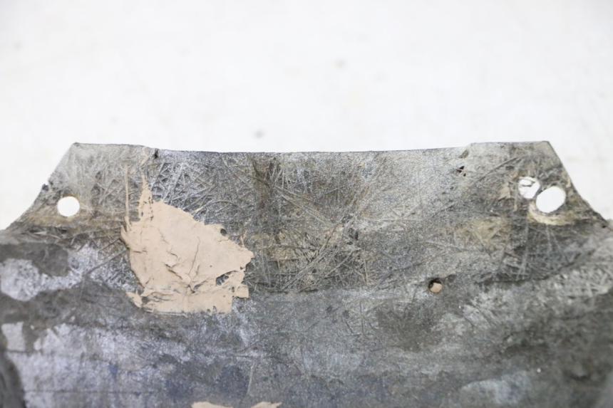 photo de BŁOTNIK PRZEDNI YAMAHA FJ 36Y 1100 (1984 - 1985) - Zbliżenie komponentów