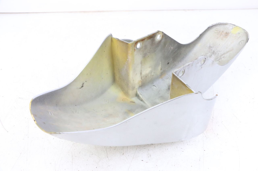 photo de BŁOTNIK PRZEDNI HYOSUNG GF 125 (2001 - 2005) - Inny kąt widzenia