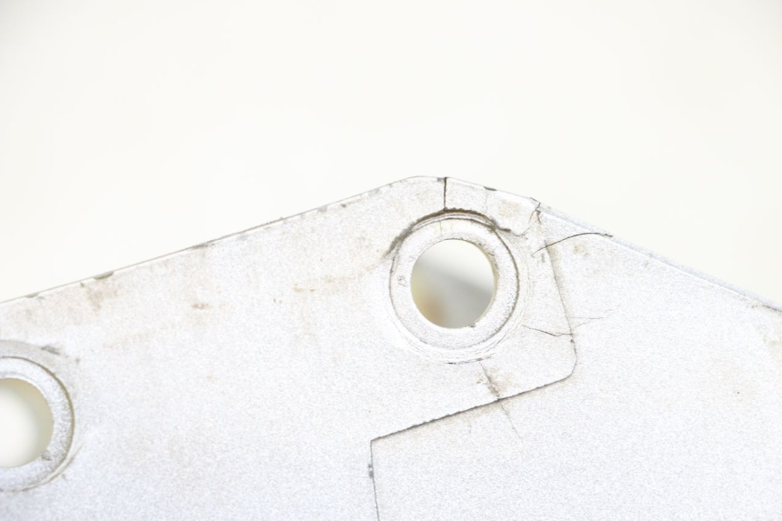 photo de BŁOTNIK PRZEDNI HYOSUNG GF 125 (2001 - 2005) - Zbliżenie techniczne