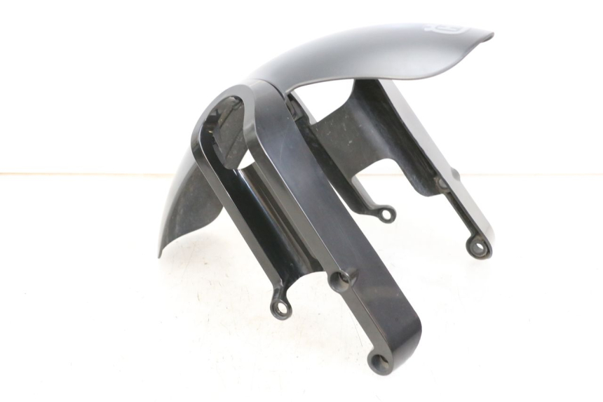 photo de BŁOTNIK PRZEDNI HUSQVARNA SVARTPILEN 401 (2018 - 2023) - Zbliżenie techniczne