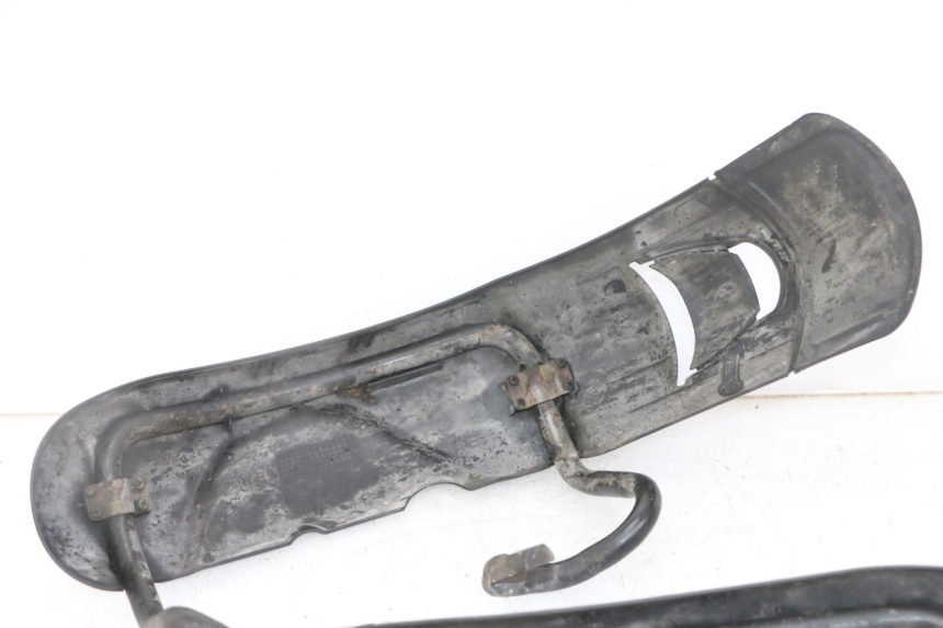 photo de BŁOTNIK PRZEDNI PIAGGIO MP3 LT 300 (2010 - 2016) - Zoom stanu zużycia