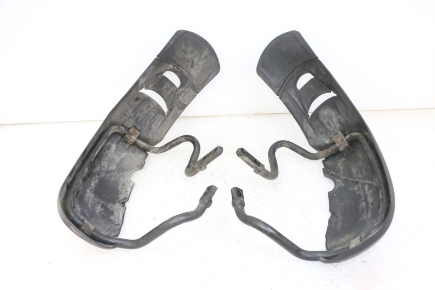 photo de BŁOTNIK PRZEDNI PIAGGIO MP3 LT 300 (2010 - 2016) - Zbliżenie techniczne