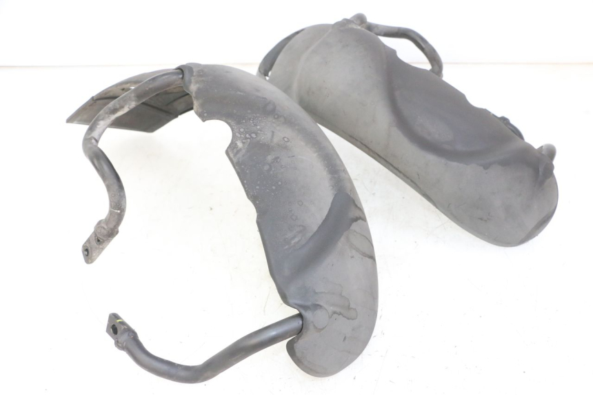 photo de BŁOTNIK PRZEDNI PIAGGIO MP3 LT 300 (2010 - 2016) - Widok główny