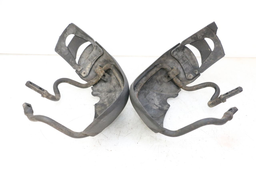 photo de BŁOTNIK PRZEDNI PIAGGIO MP3 LT 300 (2010 - 2016) - Inny kąt widzenia