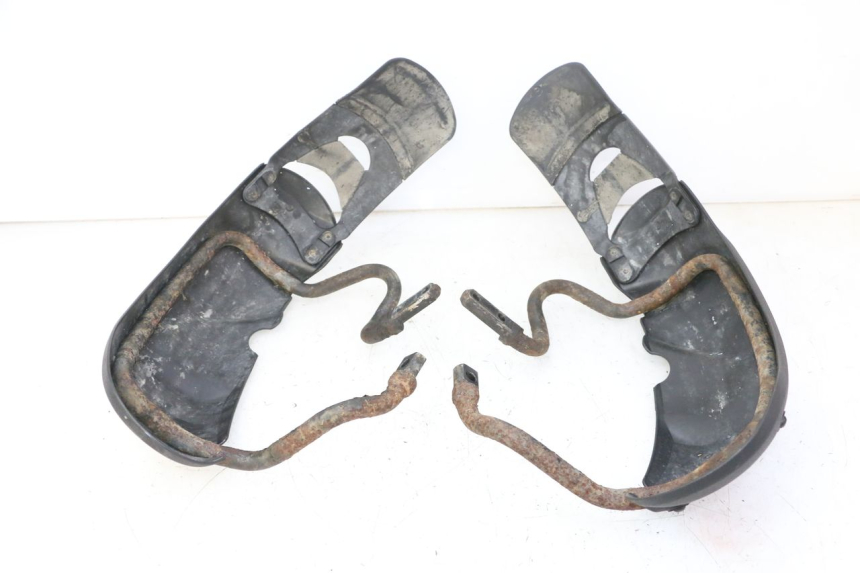 photo de BŁOTNIK PRZEDNI PIAGGIO MP3 RL 250 (2006 - 2010) - Zoom stanu zużycia