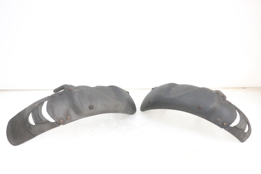 photo de BŁOTNIK PRZEDNI PIAGGIO MP3 125 (2006 - 2014) - Inny kąt widzenia