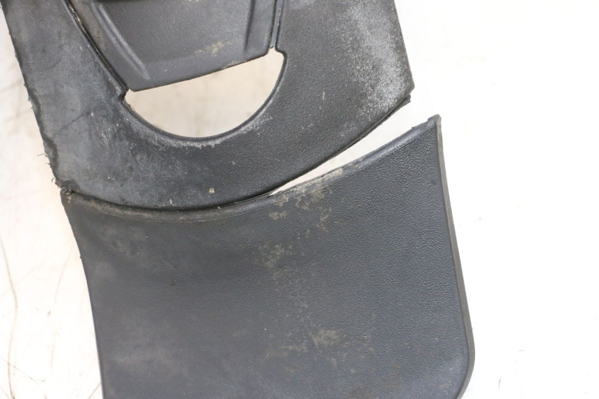 photo de BŁOTNIK PRZEDNI PIAGGIO MP3 RL 250 (2006 - 2010) - Szczegół części