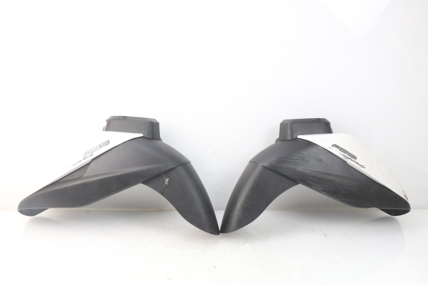 photo de BŁOTNIK PRZEDNI MBK MW TRYPTIK 125 (2017 - 2022) - Szczegół części