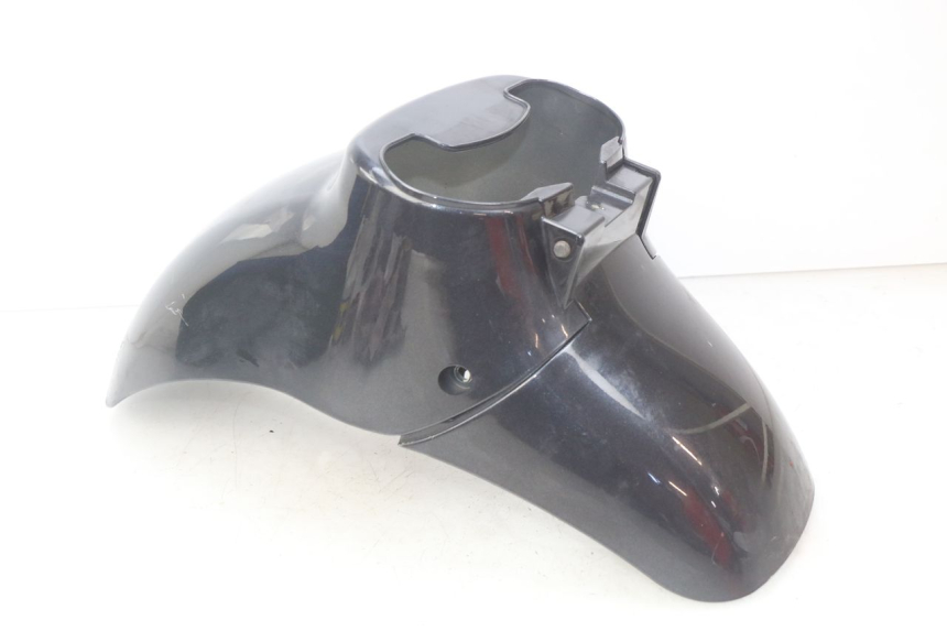 photo de BŁOTNIK PRZEDNI KYMCO PEOPLE 250 (2004 - 2008) - Szczegóły charakterystyczne