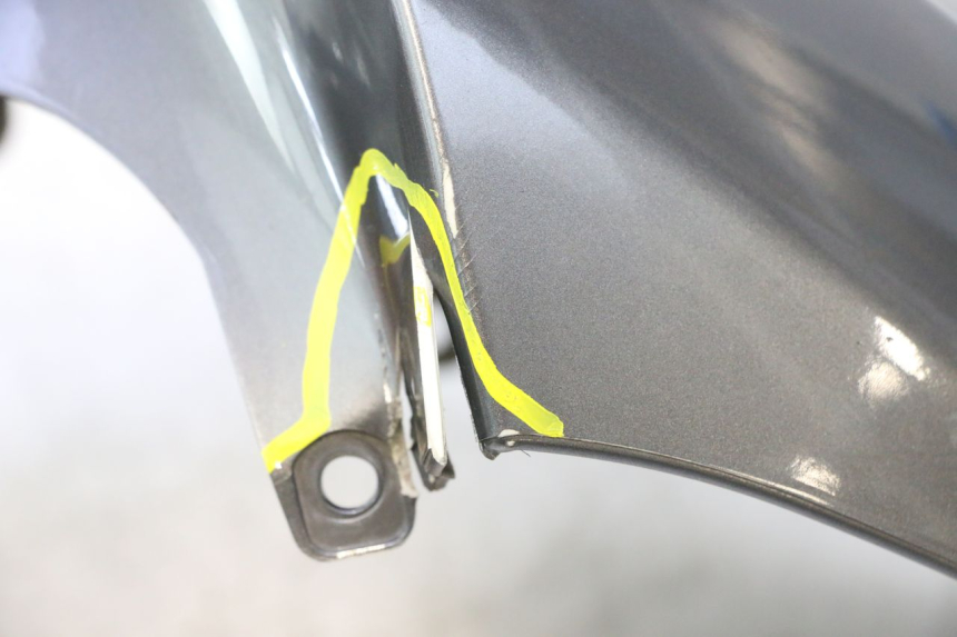 photo de BŁOTNIK PRZEDNI PEUGEOT SATELIS 125 (2013 - 2018) - Oznaczenia i referencje