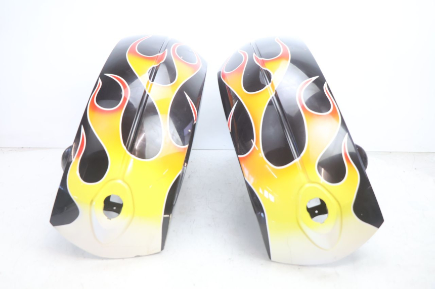 photo de PRZEDNI BŁOTNIK CAN-AM SPYDER RS 1000 (2008 - 2012) - Zoom stanu zużycia
