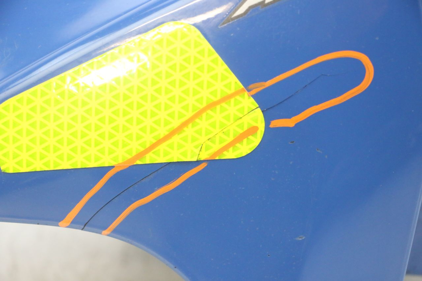 photo de BŁOTNIK PRZEDNI YAMAHA TDM ABS 900 (2002 - 2014) - Stan powierzchni