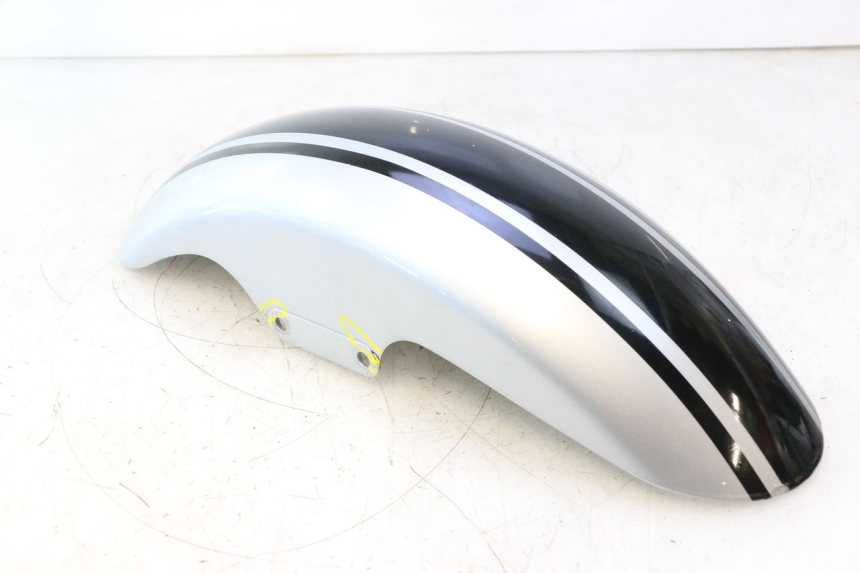 photo de PRZEDNI BŁOTNIK YAMAHA XJR 1300 (1998 - 2002) - Zoom stanu zużycia