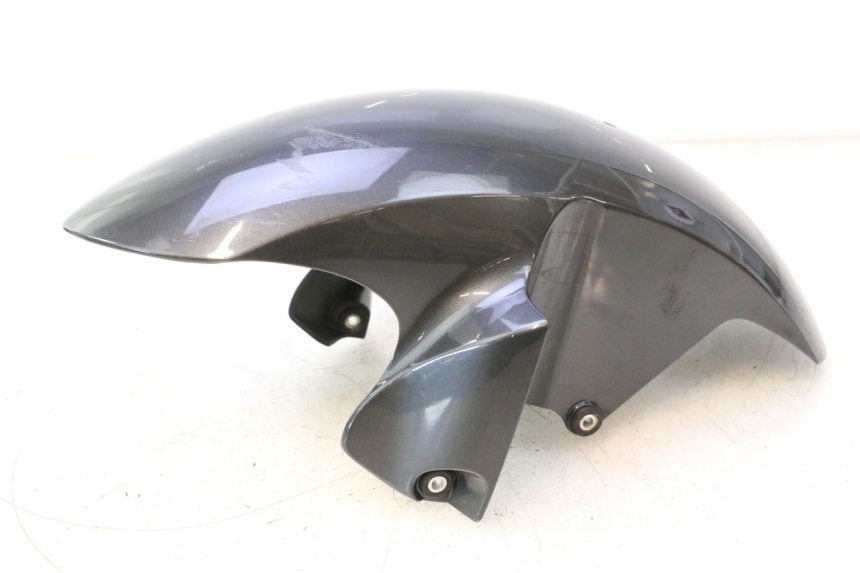 photo de PRZEDNI BŁOTNIK YAMAHA YZF R6 600 (2008 - 2009) - Zbliżenie techniczne