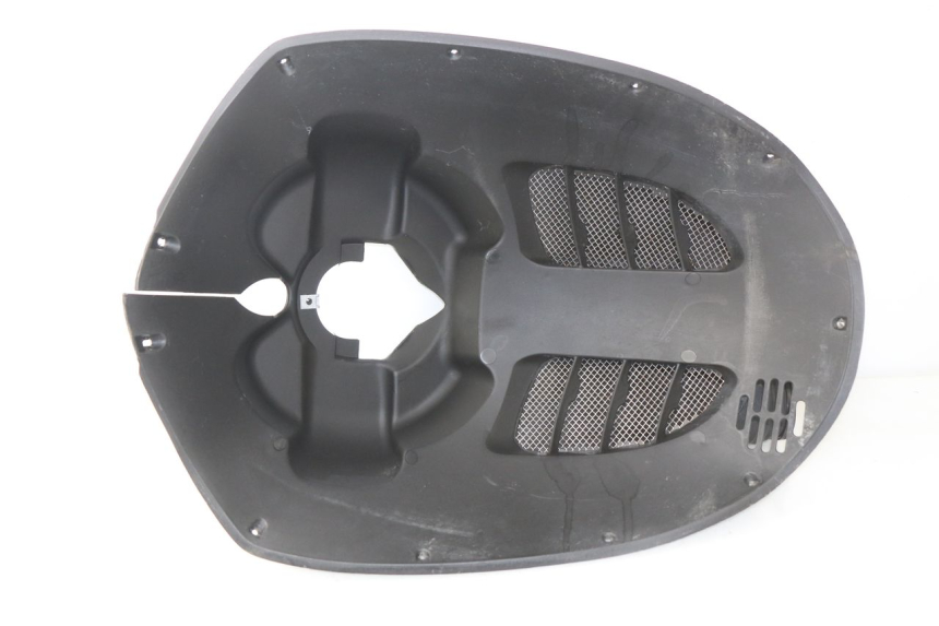 photo de KRATKA CHŁODNICY APRILIA ATLANTIC 125 (2003 - 2009) - Widok główny