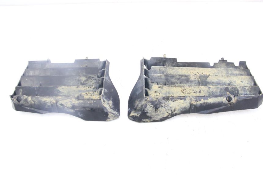 photo de KRATKA CHŁODNICY HONDA CRF CR-F RX 450 (2017 - 2021) - Zoom stanu zużycia