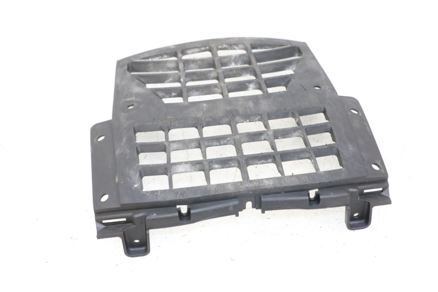 photo de KRATKA CHŁODNICY KYMCO DINK STREET 125 (2009 - 2014) - Inny kąt widzenia