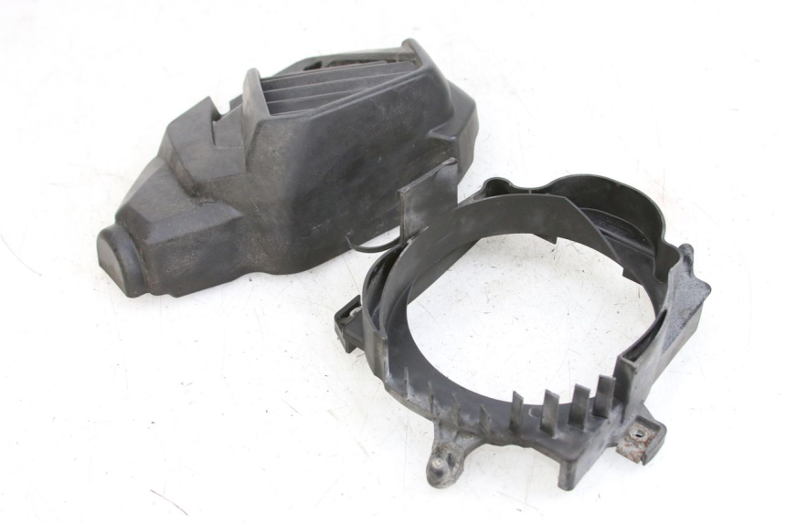 photo de KRATKA CHŁODNICY HONDA FORZA 125 (2015 - 2016) - Widok ogólny