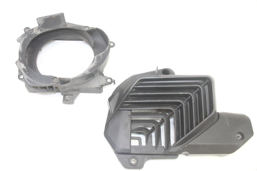 photo de KRATKA CHŁODNICY HONDA FORZA 125 (2021 - 2025) - Widok główny