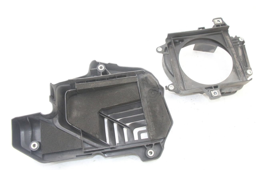 photo de KRATKA CHŁODNICY HONDA FORZA 125 (2021 - 2025) - Szczegół części