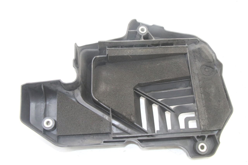 photo de KRATKA CHŁODNICY HONDA FORZA 125 (2021 - 2025) - Inny kąt widzenia