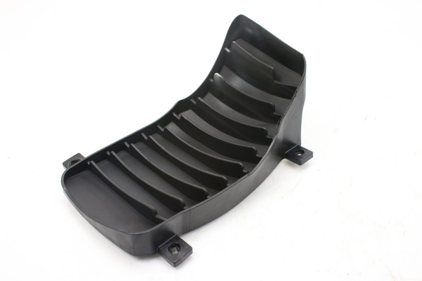 photo de KRATKA LEWA CHŁODNICY PIAGGIO VESPA GTS IGET ABS 125 (2017 - 2023) - Widok główny