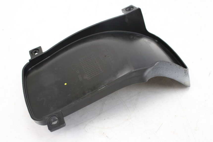 photo de KRATKA LEWA CHŁODNICY PIAGGIO VESPA GTS IGET ABS 125 (2017 - 2023) - Inny kąt widzenia