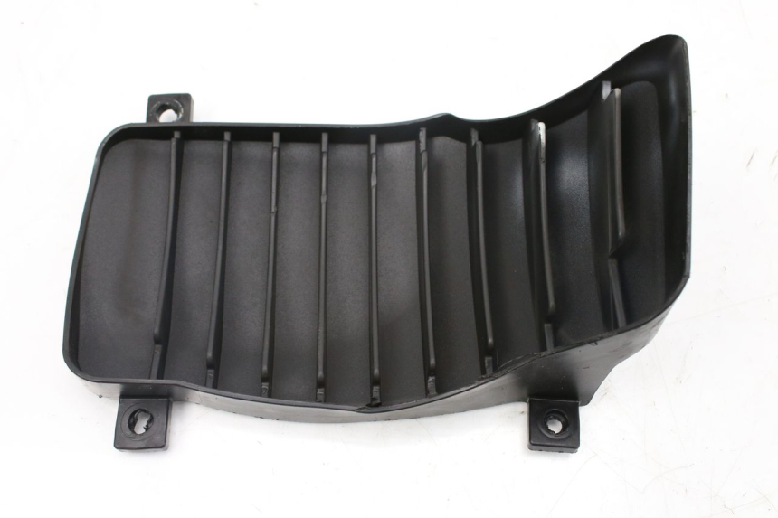 photo de KRATKA LEWA CHŁODNICY PIAGGIO VESPA GTS IGET ABS 125 (2017 - 2023) - Punkty mocowania