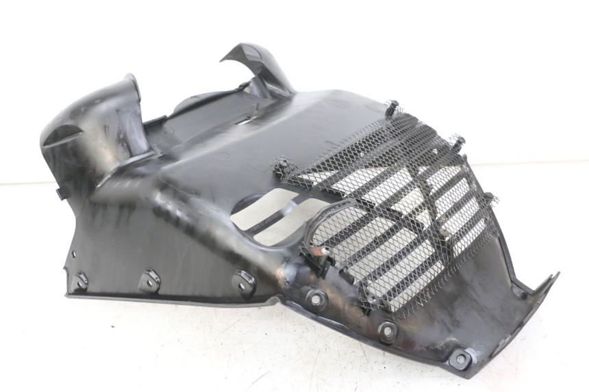 photo de KRATKA CHŁODNICY KYMCO X-TOWN XTOWN 125 (2016 - 2021) - Zbliżenie techniczne