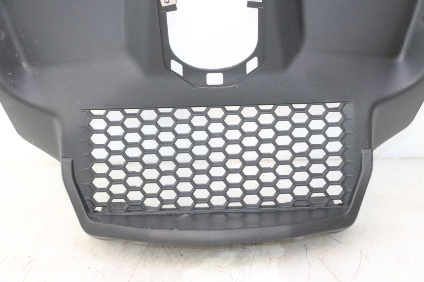 photo de KRATKA CHŁODNICY PIAGGIO MP3 HPE 530 (2022 - 2026) - Zoom jakości