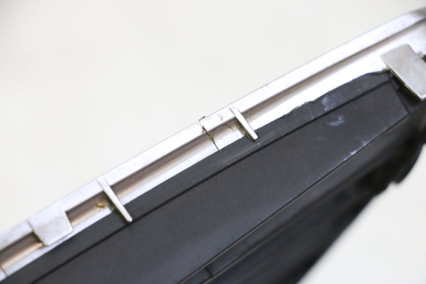 photo de KRATKA CHŁODNICY PIAGGIO MP3 LT 300 (2010 - 2016) - Widok ogólny