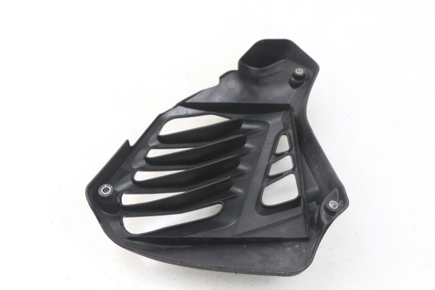 photo de KRATKA CHŁODNICY MBK MW TRYPTIK 125 (2017 - 2022) - Zbliżenie techniczne