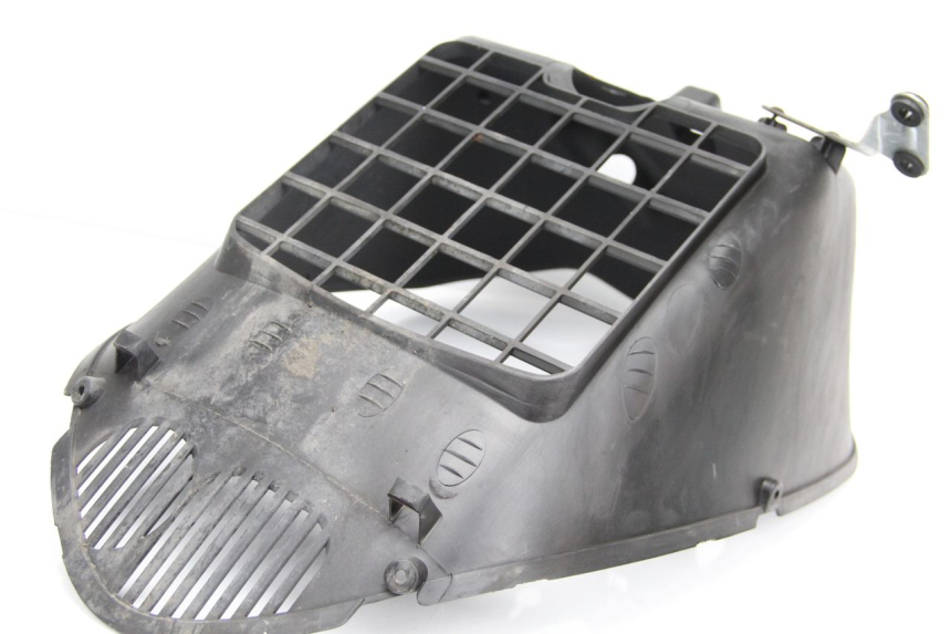 photo de KRATKA CHŁODNICY GILERA NEXUS 125 (2009 - 2013) - Zbliżenie techniczne