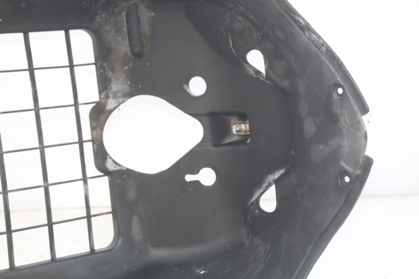 photo de KRATKA CHŁODNICY GILERA NEXUS 125 (2007 - 2009) - Zbliżenie techniczne