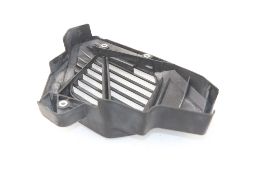 photo de KRATKA CHŁODNICY HONDA PCX (JF47) 125 (2012 - 2013) - Inny kąt widzenia